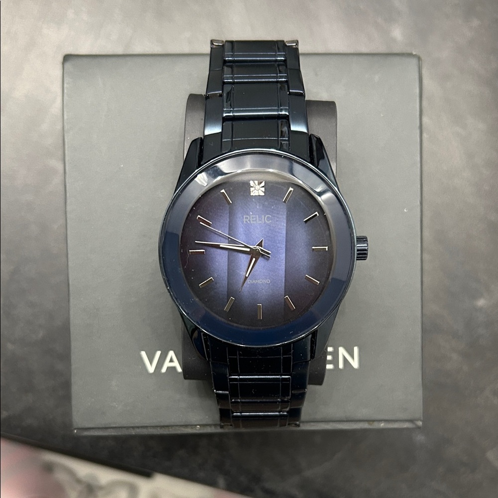 RELIC by Fossil Ryan Black Diamond Bracelet Watch BRAND NEW Blue & Black MENS